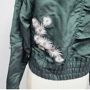 Elizabeth and James Women's Jacket Small Floral Bomber Green Embroidery